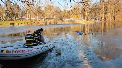 Fetița căzută în lacul din parcul Nicolae Romanescu din Craiova, salvată de un cetățean din India! Olguţa Vasilescu spune că va primi titlul de cetăţean de onoare