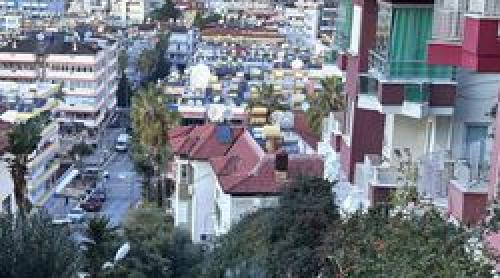 Ianis Hagi, captiv în «raiul pensionarilor»! Imagini ireale cu locul unde s a mutat fiul Regelui: «Nu seamănă deloc cu Turcia!»