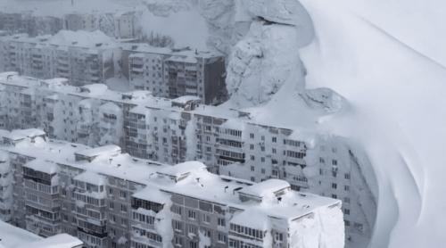 Imagini apocaliptice din Kamceatka. Ninsori record au blocat orașe întregi în Extremul Orient rus