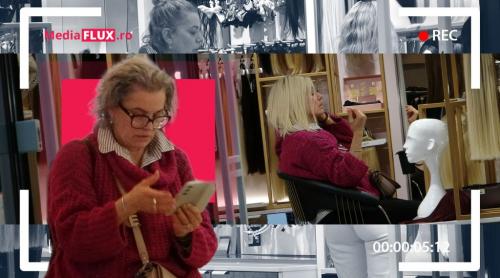 Maia Morgenstern a transformat mall ul în scenă. A jucat un rol de blondă și a făcut proba de costume FOTO și VIDEO