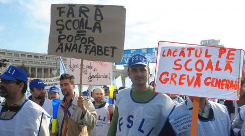 Profesorii, pregătiți de greva generală: sindicatele îi cheamă în stradă. „Colegii s au săturat. Educația nu a fost niciodată o prioritate”
