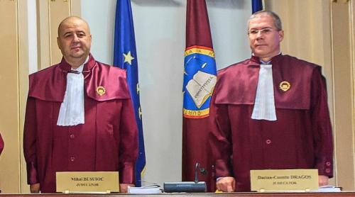 S a vărsat „sacul” cu incompatibilități la Curtea Constituțională. Deși Legea fundamentală interzice, un judecător este și șef în Comisia de la Veneția