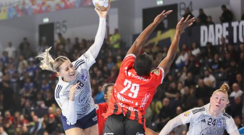 Salarii de 450.000 de euro pentru cinci români care nu au muncit o secundă! Sunt bani publici