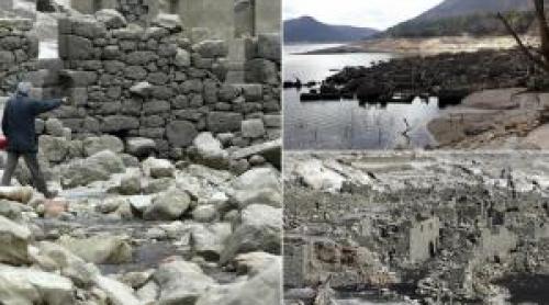 Satul dispărut care poate fi văzut doar o dată pe an