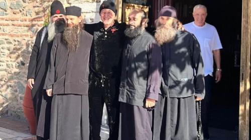 Suma uriaşă donată de Gigi Becali călugărilor de pe Muntele Athos: “Va fi sfânt! Rămâne în istorie”