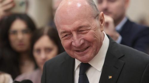 Traian Băsescu dă o lovitură statului român. Are de primit o avere