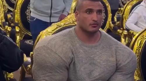 VIDEO Garda de corp care a îngrozit pe toată lumea. Cine este omul pe care îl apără