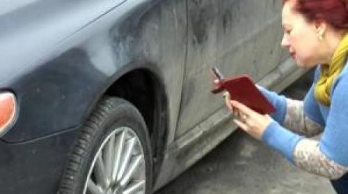 Cum îţi recuperezi paguba dacă ţi ai stricat maşina în gropile din Capitală