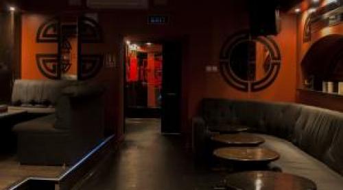 Cum și ar fi racolat Vlad Marinescu victimele la The Buddhist. Fetele aveau "normă" de 600 de lei pe zi