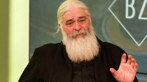 „Dojană duhovnicească”. Cum se apără preotul Calistrat, amendat de CNCD pentru declarații discriminatorii la adresa femeilor