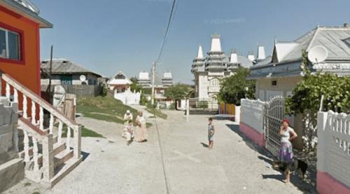 Două „palate” dintr o comună cu o mare comunitate de romi, scoase la licitație de ANAF. Prețul pleacă de la aproape 35.000 euro