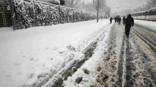 Incompetența stă la masă cu primarii Capitalei: zăpada i a luat din nou prin surprindere