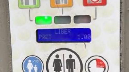 Oraşul care a cumpărat toalete la preţ de garsonieră le schimbă. Cele noi costă "doar" cât o maşină