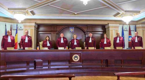 Pentru a i scăpa pielea lui Ilie Bolojan, politrucii din CCR și au dat foc jurisprudenței cu privire la pensiile magistraților