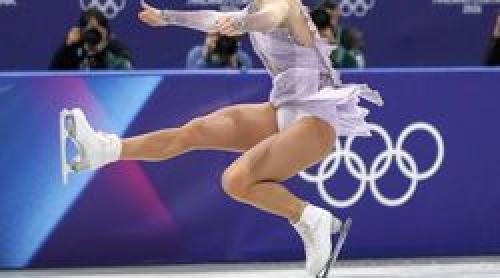 Rezultat istoric pentru România la Jocurile Olimpice! Julia Sauter a obținut cea mai bună clasare din istoria patinajului artistic feminin românesc.