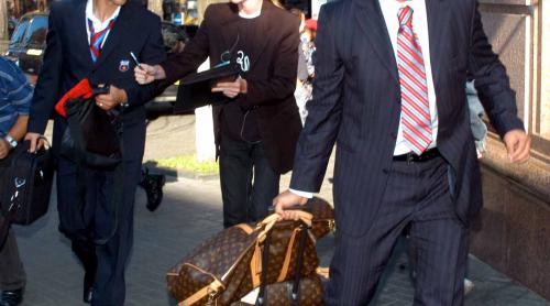 Salariu de nabab, program de bugetar! Ce urmează pentru cel mai bine plătit antrenor român