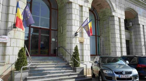 Șase pretendenți la șefia marilor parchete au încasat, de la stat, împreună cu familia, în doar un an, venituri de 3,7 milioane de lei