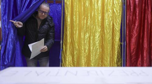 Se verifică persoanele de pe listele de vot. Pe cine vizează Autoritatea Electorală Permanentă