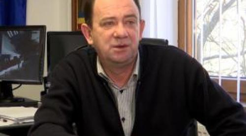 Un primar cu 5 mandate îşi întoarce comuna în comunism: taie curentul. "25 de ani nu a făcut nimic"