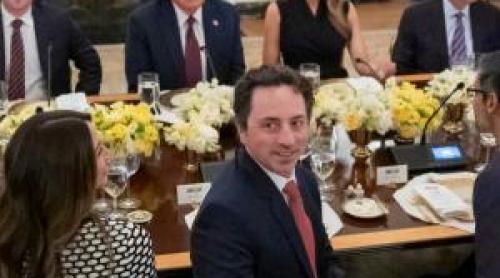 Unde fug ultra bogaţii pentru a şi salva averile: "Nu e corect să fii pedepsit atunci când ai succes"