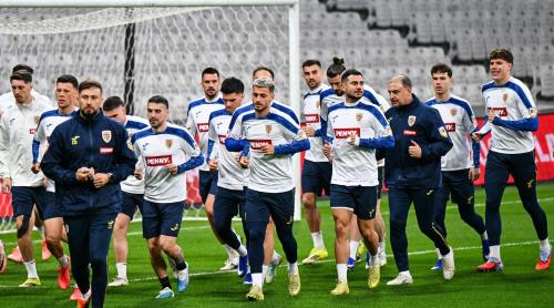 Ce mănâncă fotbaliștii naționalei României înainte de meciul cu Turcia. Preparatele sunt gătite de un celebru chef român