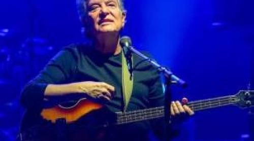 Ce se știe despre fiul secret al lui Iulian Mugurel Vrabete. Victor are 35 de ani și calcă pe urmele regretatului său tată