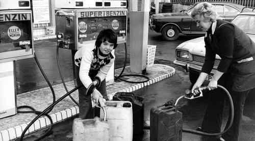 Criza petrolului din anii ’70 ar putea părea 'pistol cu apă'. Expert: 'Este mult mai mare decât atunci și mai gravă decât criza gazelor rusești'