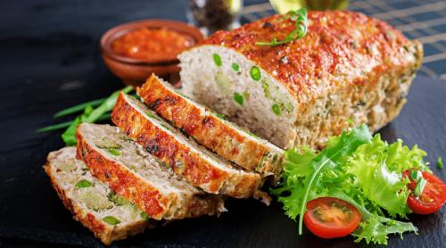 Cum pregătești cel mai gustos drob de pui pentru masa de Paște. Rețeta simplă și rapidă