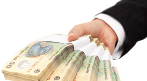 „Dacă ți aș arăta fluturașul de salariu, cred că ai leșina”. Cât de ușor se câștigă 7.000 de lei pe lună în România, de fapt? 