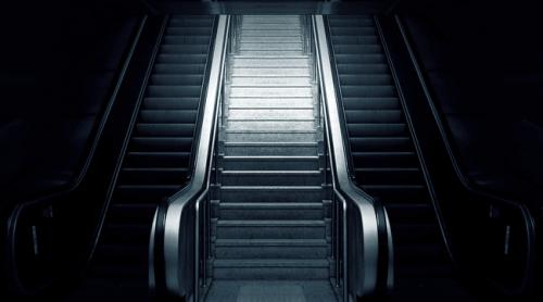 De ce ajung unii oameni să își ia viața? Explicațiile unui psiholog după cea mai recentă tragedie de la metroul din București