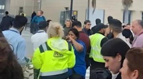 Elevii din Focşani blocaţi de război în Dubai au mers în "vacanţă la schi"