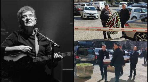 EXCLUSIV Primele imagini de la priveghiul lui Iulian Vrabete, basistul Holograf. Fanii își iau rămas bun de la Mugurel VIDEO și FOTO