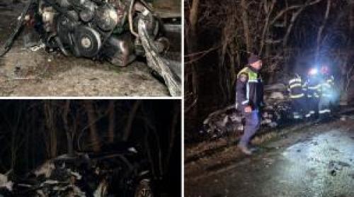 Filmul accidentului cu 4 morţi din Neamţ. Un şofer profesionist a semănat moarte şi şi a lăsat copilul orfan