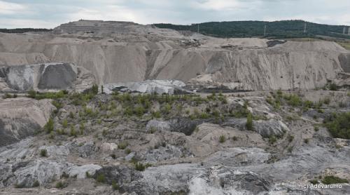 Halda de zgură de la Hunedoara, muntele de fier ascuns lângă marele combinat siderurgic