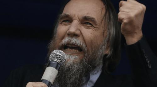 Ideologul Kremlinului, Aleksandr Dughin, e îngrijorat pentru soarta lui Putin: „Va fi următorul după Khamenei”