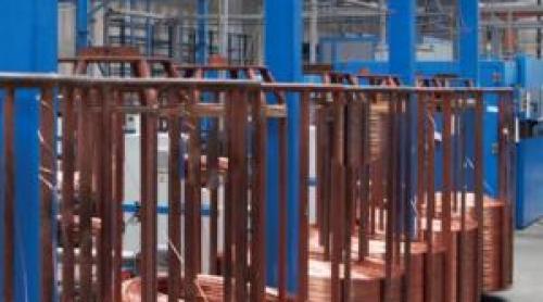 O fabrică din Mureş caută ingineri pe salarii nete de la 8.000 de lei. Cazarea, plătită de angajator