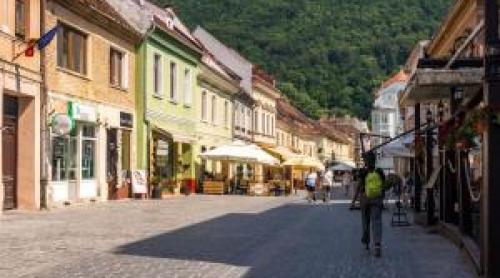 Orașul din România care le a pus gând rău vitezomanilor. Semaforul devine roșu când șoferii depășesc viteza