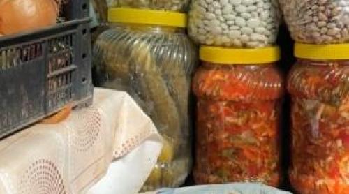 Postul Paștelui, tot mai scump. Verdețurile se vând la preț de lux în piețe