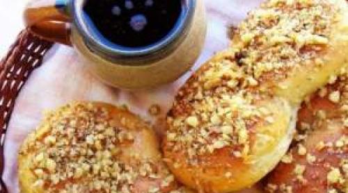 Trucul secret pentru ca mucenicii să iasă pufoși. Cum faci sfințișori moldovenești ca la carte