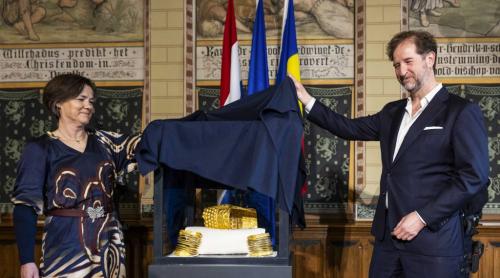 Autoritățile olandeze au predat către autoritățile române Coiful de aur și brățările! Anunțul ÎCCJ după recuperarea tezaurului dacic