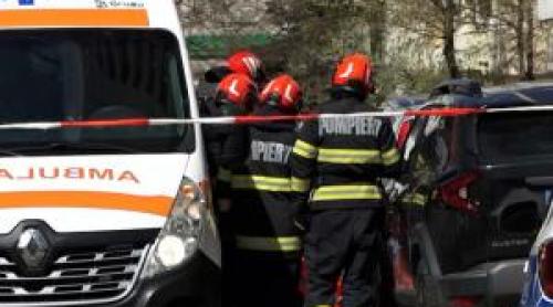 "Bă, de ce n ai avut grijă de el". Copilul de 12 ani căzut de la etaj în Pitești a murit în fața fratelui său