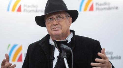 Casa lui Mircea Dinescu din Dolj, incendiată! Pe cine bănuiește scriitorul: „Întâi mi au dat foc la vie”