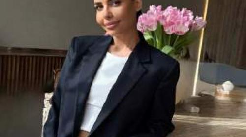 Cu cine a petrecut Andreea Popescu noaptea înainte să semneze divorțul oficial de Rareș Cojoc: ”Am zis că sigur plâng”