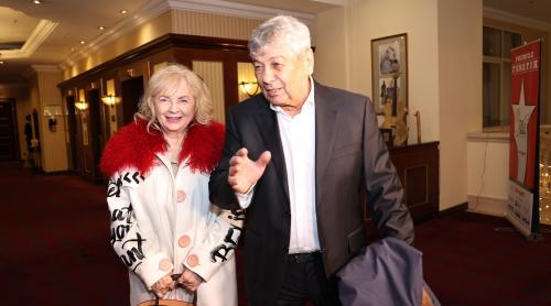 Cum a cunoscut o Mircea Lucescu pe Neli, soția care i a stat alături întreaga viață. Momentul care a schimbat totul