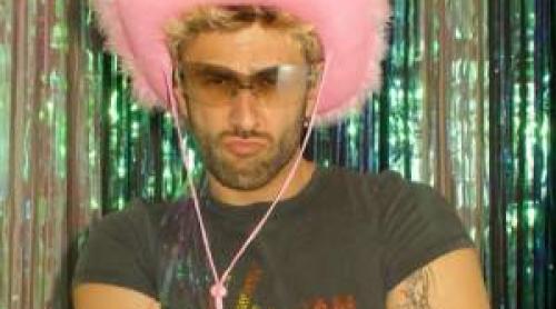 Designerul vedetelor din România, acuzat că a furat din supermarket! Cum a reacționat