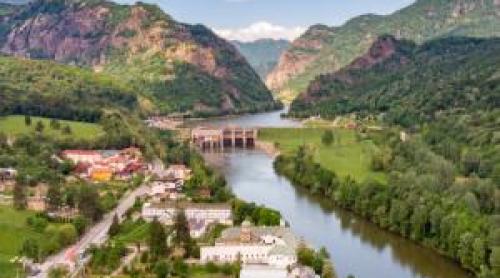 Județul în care tot mai multe familii aleg să se mute la țară. Patru comune sunt în topul preferinţelor