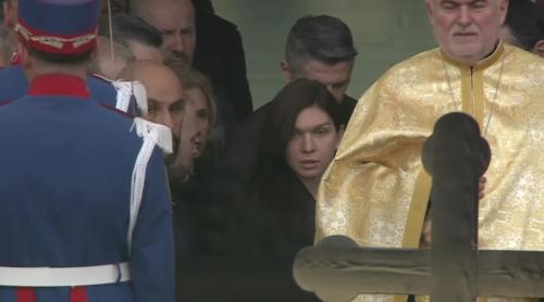 LIVE /  Sicriul lui Mircea Lucescu a ajuns la Arena Naţională! Ce a declarat Simona Halep, prezentă la ceremonia dedicată lui „Il Luce”. Update