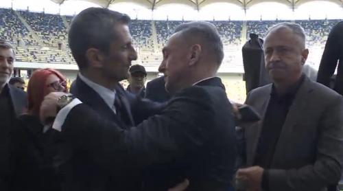 LIVE /  Sicriul lui Mircea Lucescu a ajuns la Arena Naţională! Delegația FRF a sosit la stadion. Update