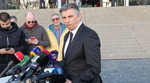 LIVE /  Sicriul lui Mircea Lucescu a ajuns la Arena Naţională! Ionuț Lupescu: „După tatăl meu, i am avut pe nea Mircea și pe Cornel Dinu”. Update