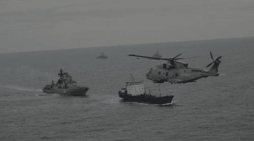 Marea Britanie îl avertizează pe Putin, după ce a detectat trei submarine rusești în apropierea cablurilor oceanice: „Vă vedem”